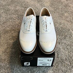 Footjoy Dryjoys Premiere Series Men’s Golf Shoes (Size 9.5)